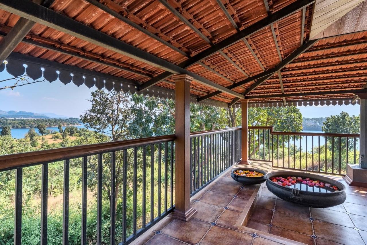 Saffronstays Anantham, Kamshet - Pet-Friendly Lakefront Villa With A Huge Verandah Nethersole Dam Екстер'єр фото